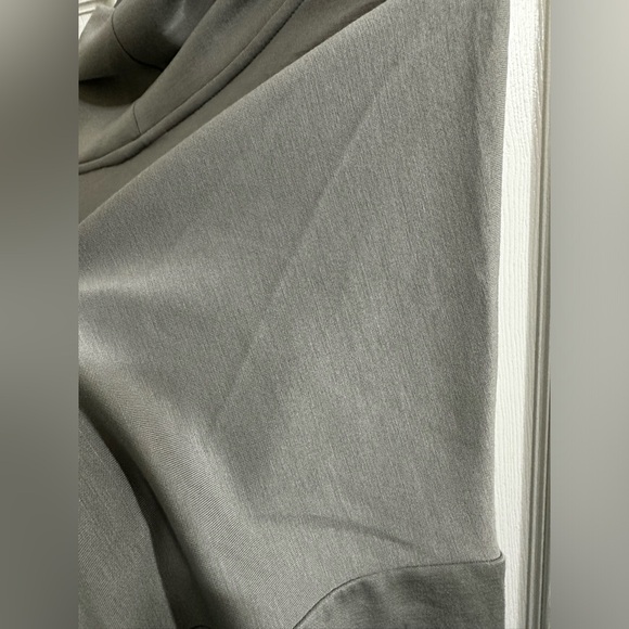 LuLaRue “Teresa cinched cowl neck pullover” long sleeve sweater women’s - Picture 11 of 11